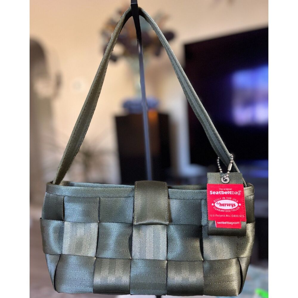 NWOT Harveys Original Seatbelt Bag Olive Green Shoulder Bag